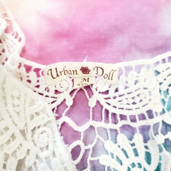 FINAL PRICE URBAN DOLL Boho Crochet Flowy Top - Picture 5 of 5